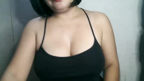 Crys online show from 02/01/25, 02:26