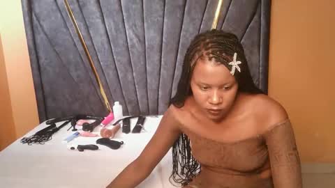 lisa online show from 10/24/25, 10:00