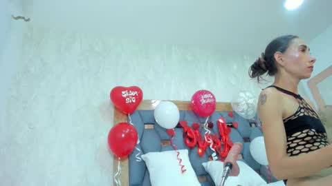 crystal_sm online show from 02/15/26, 03:03