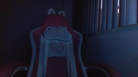 Crystal Blaze online show from 09/09/25, 10:37