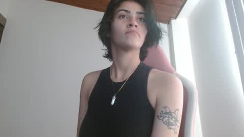 Crystal Blaze online show from 09/20/25, 09:16