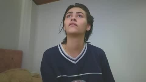 Crystal Blaze online show from 10/04/25, 12:03