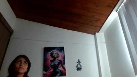 Crystal Blaze online show from 06/13/26, 05:44