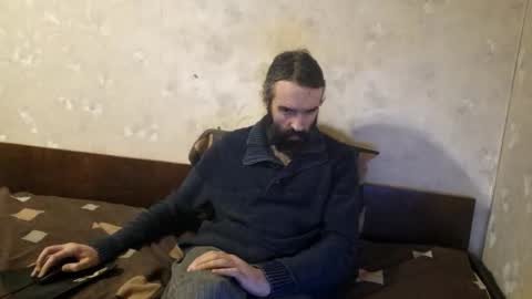 Snapshot of crystal_vibe chatting on 02/10/26, 07:07 Crystallax online show from 02/10/26, 07:07