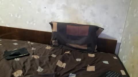 Snapshot of crystal_vibe chatting on 03/14/26, 12:06 Crystallax online show from 03/14/26, 12:06