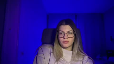 crystalblush01 online show from 03/26/26, 05:40