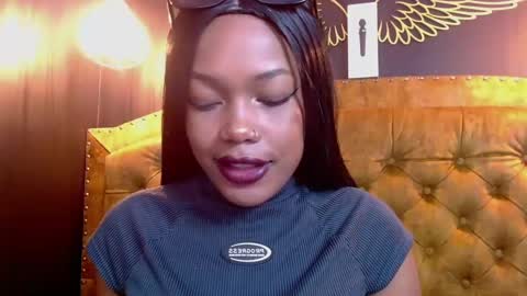 Crystal online show from 02/26/25, 08:33