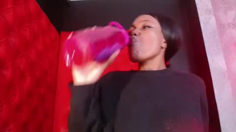 Crystal online show from 11/18/25, 11:59