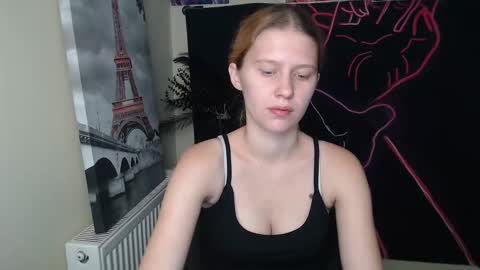 Stella online show from 10/24/25, 06:59