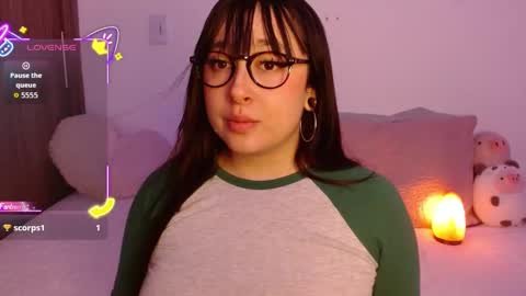 Olivia  online show from 09/13/25, 02:00