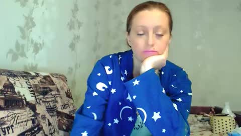 Snapshot of crystallangel chatting on 02/03/26, 02:44 CrystallAngel online show from 02/03/26, 02:44