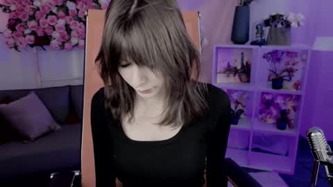 Snapshot of crystallbloom chatting on 02/23/26, 01:08 crystallbloom online show from 02/23/26, 01:08