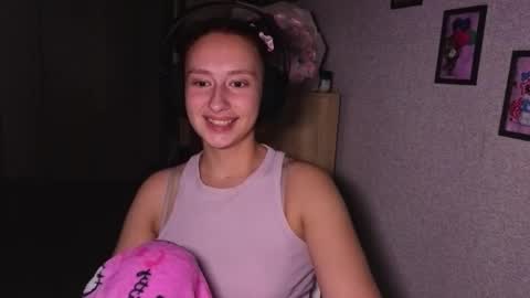 Snapshot of crystallkris chatting on 09/23/25, 11:41 Kristina online show from 09/23/25, 11:41