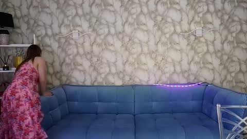 crystallpaws_ online show from 02/27/26, 06:46