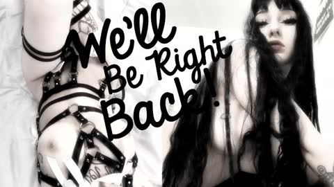 Sasha    Make me moan with patterns   good music here  online show from 11/09/25, 08:51