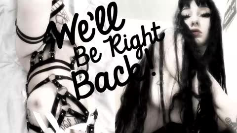 Sasha    Make me moan with patterns   good music here  online show from 12/02/25, 02:39