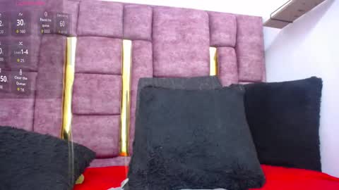 Snapshot of crystaltemptress chatting on 01/08/26, 10:34 ASHLEY online show from 01/08/26, 10:34