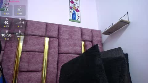 Snapshot of crystaltemptress chatting on 01/13/26, 06:57 ASHLEY online show from 01/13/26, 06:57