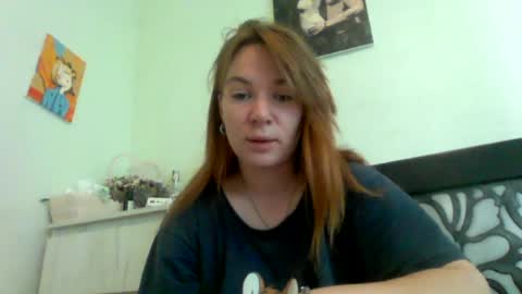 crystalvelvet online show from 05/18/26, 06:52