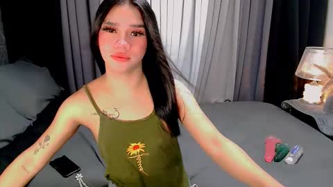 bea takashi  online show from 11/27/25, 08:16