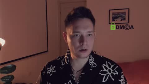 Snapshot of csavie chatting on 11/21/25, 08:51 buddy online show from 11/21/25, 08:51