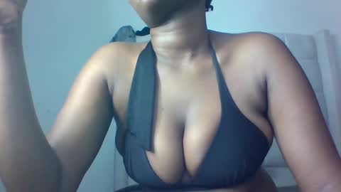 Snapshot of ctrl_cheeks chatting on 10/14/25, 12:55 ctrl_cheeks online show from 10/14/25, 12:55