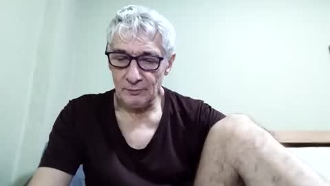 BIG UNCUT HARD COCK online show from 11/26/25, 01:17