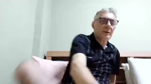 BIG UNCUT HARD COCK online show from 12/17/25, 01:11