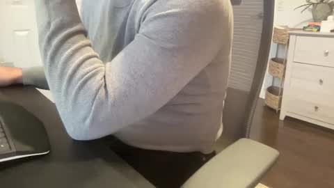 Snapshot of cuckgriff23 chatting on 01/06/26, 02:54 cuckgriff23 online show from 01/06/26, 02:54