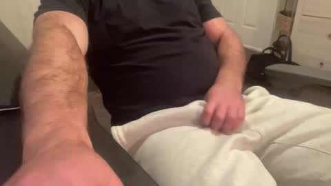 Snapshot of cuckgriff23 chatting on 01/08/26, 01:52 cuckgriff23 online show from 01/08/26, 01:52