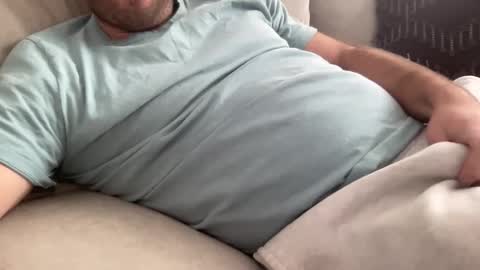 Snapshot of cuckgriff23 chatting on 01/17/26, 09:18 cuckgriff23 online show from 01/17/26, 09:18