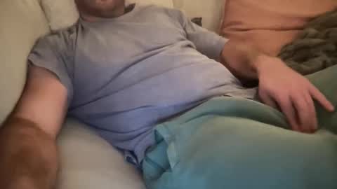 Snapshot of cuckgriff23 chatting on 02/07/26, 03:32 cuckgriff23 online show from 02/07/26, 03:32