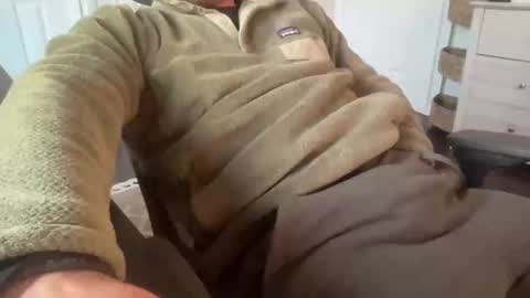 Snapshot of cuckgriff23 chatting on 03/11/26, 03:18 cuckgriff23 online show from 03/11/26, 03:18