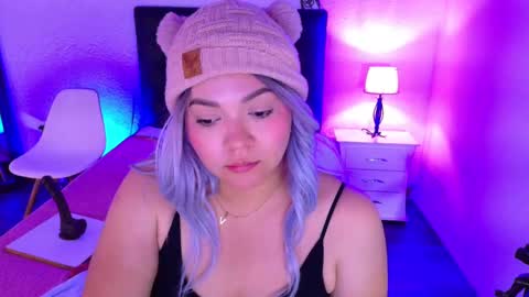 Snapshot of cuckoldlover69_ chatting on 03/06/25, 06:30 cuckoldlover69_ online show from 03/06/25, 06:30