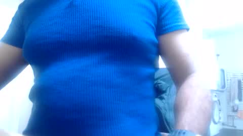 Snapshot of cucumberlad2018 chatting on 05/09/26, 06:24 Tips WellCUM - Hot Bi Curious - ask Privates online show from 05/09/26, 06:24