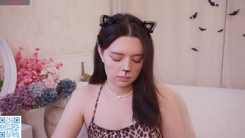 Ellie online show from 11/23/25, 05:02