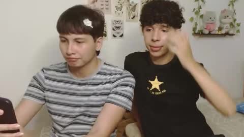 Snapshot of cuddly_and_jinx chatting on 03/01/26, 05:37 cuddly_and_jinx online show from 03/01/26, 05:37