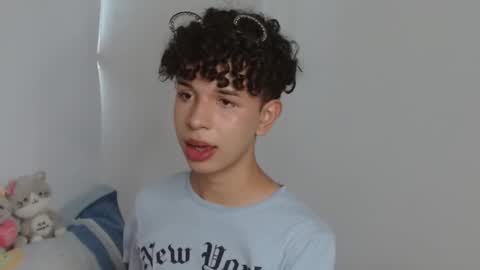 Cuddly online show from 01/17/25, 05:19