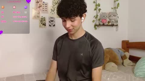 Cuddly online show from 06/15/26, 08:33