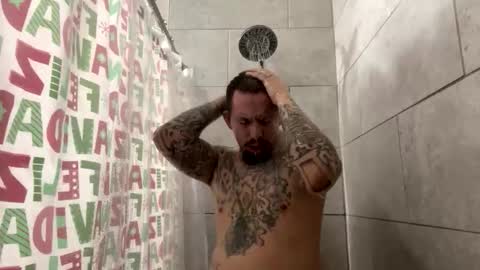 Snapshot of cuete2100 chatting on 11/25/25, 09:59 cuete2100 online show from 11/25/25, 09:59