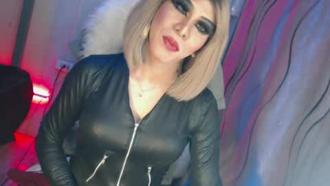 Snapshot of cum_4youbaby chatting on 07/01/26, 06:18 CUMMELA SLUTI online show from 07/01/26, 06:18