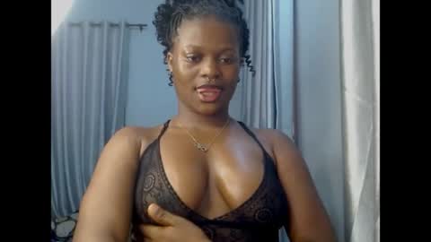 Snapshot of cum_ebony_petitxx chatting on 04/29/26, 06:39 cath online show from 04/29/26, 06:39