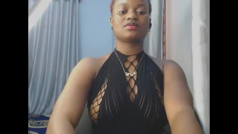 Snapshot of cum_ebony_petitxx chatting on 05/24/26, 06:40 cath online show from 05/24/26, 06:40