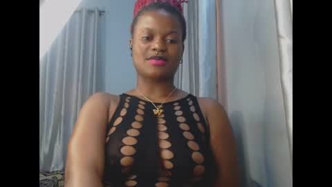 Snapshot of cum_ebony_petitxx chatting on 06/05/26, 07:14 cath online show from 06/05/26, 07:14