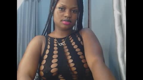 Snapshot of cum_ebony_petitxx chatting on 06/06/26, 06:40 cath online show from 06/06/26, 06:40