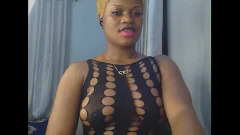 Snapshot of cum_ebony_petitxx chatting on 06/09/26, 06:58 cath online show from 06/09/26, 06:58
