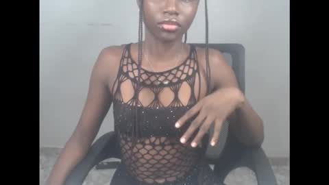 sophie online show from 10/05/25, 06:45