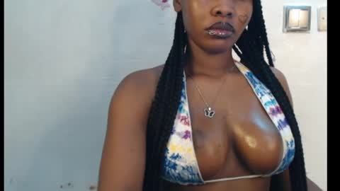 Snapshot of cum_ebony_xxxpetit chatting on 04/15/26, 01:56 Teeha online show from 04/15/26, 01:56