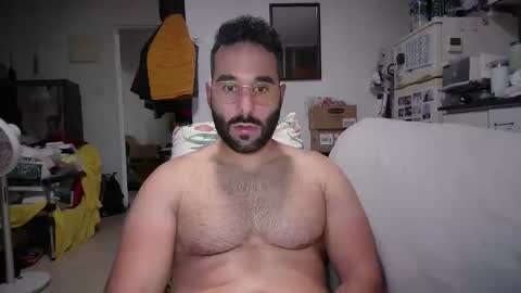 Snapshot of cuman15 chatting on 02/10/26, 11:31 Cuman online show from 02/10/26, 11:31