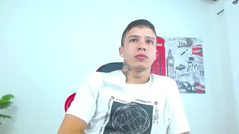 Snapshot of cumandres chatting on 01/07/26, 03:03 cumandres online show from 01/07/26, 03:03